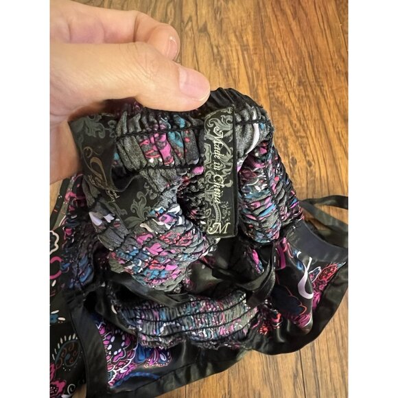 Vintage Y2K Guess Medium Black Pink Silky Floral Halter Top Blouse Festival - Picture 4 of 8